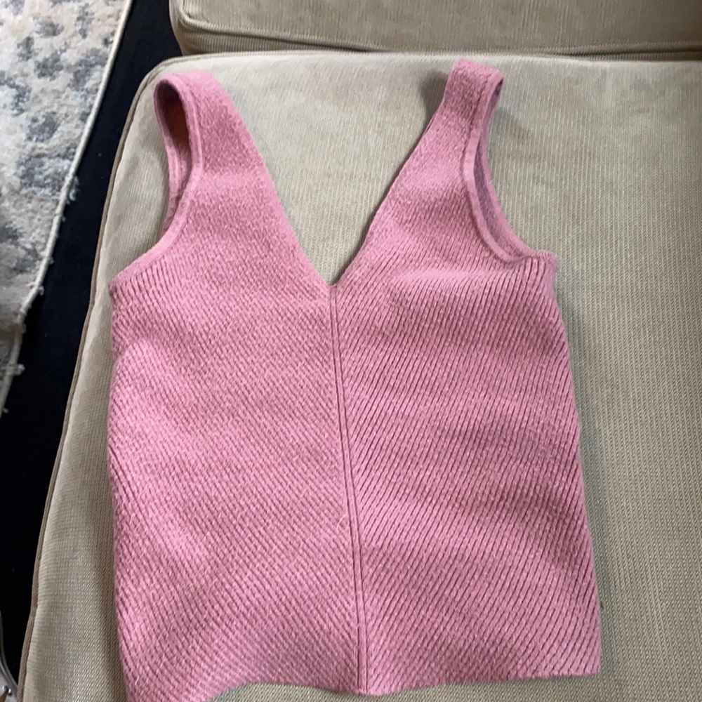 Abercrombie sweater tank xs used